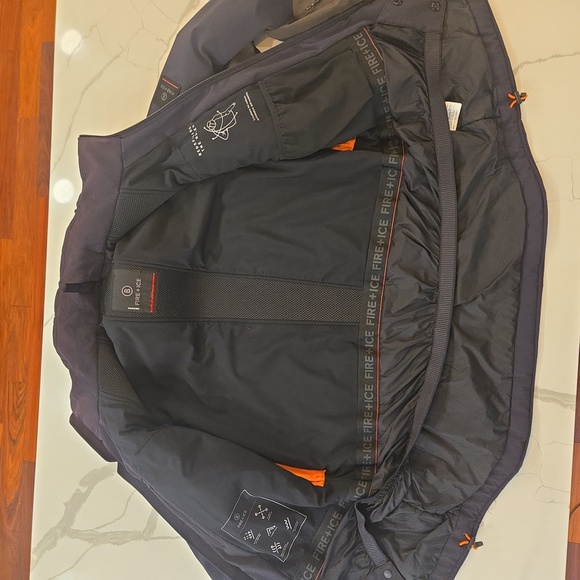 Bogner Fire + Ice Mens Carter Ski Snowboard Outdoor Waterproof Jacket Sz Large - Picture 13 of 16